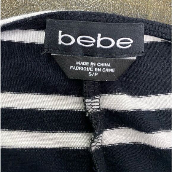 Bebe Black & White striped Flowy Maxi Dress V-neck short sleeve Size S/P - Picture 7 of 10